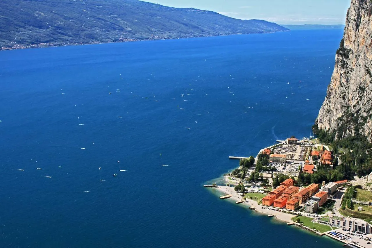 Campione Splendid View By Gardadomusmea Apartment Campione del Garda 0*,  Italy